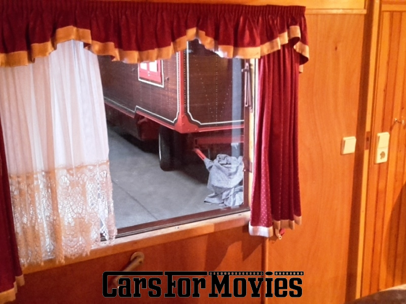 CarsForMovies | Sonstige Schaustellerwohnwagen 1971 Sonstige Braun Sonstige Nutzfahrzeug Wohnwagen Nordrhein-Westfalen 4837 Wohnwagen Zirkus Oldtimer DDR